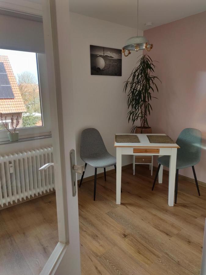 Ferienwohnung Alte Schule Ruhwarden Exteriér fotografie